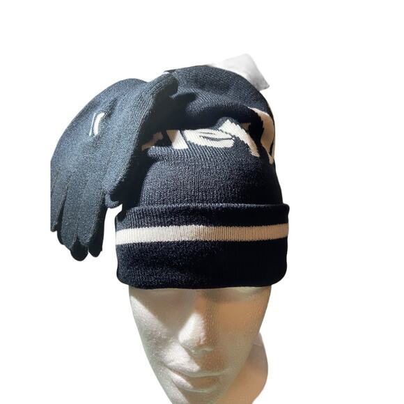 Hurley Beanie 2pc Set Boys Youth OS *NWT‎ black Hat Gloves - Picture 4 of 4